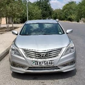 Hyundai Azera 2015