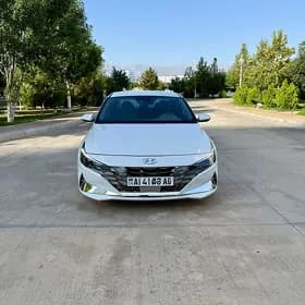 Hyundai Elantra 2021