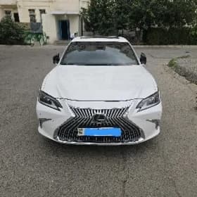 Lexus ES 350 2021