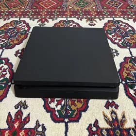 PS 4 SLIM