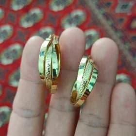 Gulakhalka versace