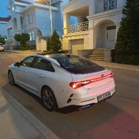 Kia K5 2021