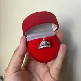 Kümüş ýüzük