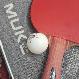 tenis raketka MUK