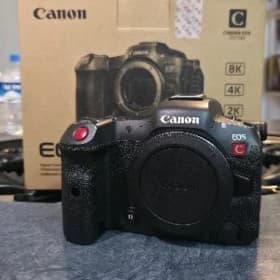 Canon R5C RF