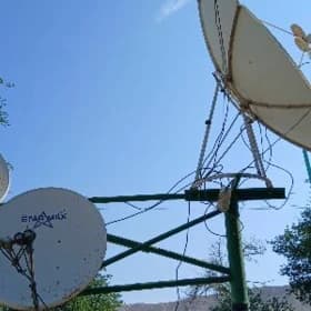 антены 2 маленькие,1 большой