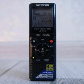 OLYMPUS VOICE RECORDER
