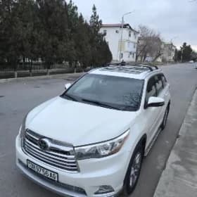 Toyota Highlander 2015