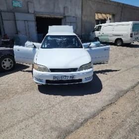 Lexus ES 300 1995