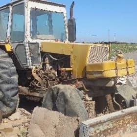 MTZ T-28 2004