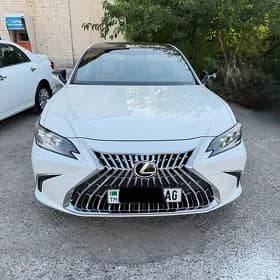 Lexus ES 350 2023