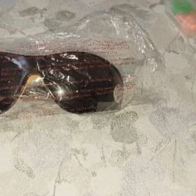 очки черные строительные