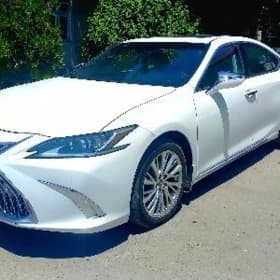 Lexus ES 350 2021