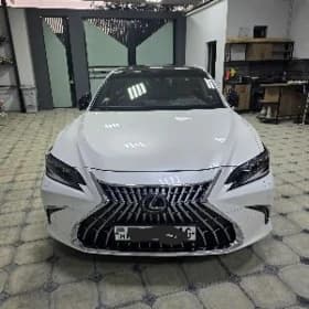 Lexus ES 350 2023