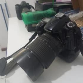 nikon 90