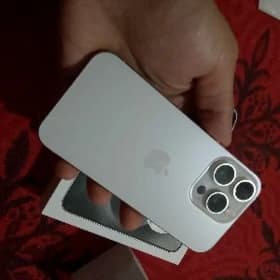 iPhone 15 pro 256