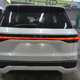 Lexus TX 2025