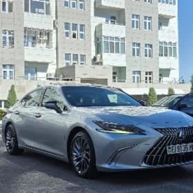 Lexus ES 350 2024