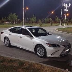Lexus ES 350 2020
