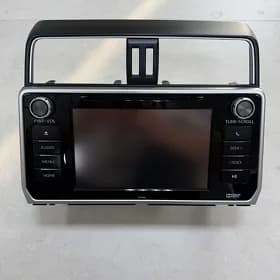 Toyota Prado monitor