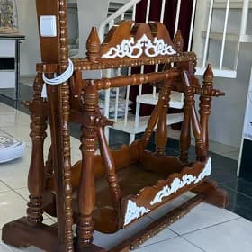 Tokly özi üreyan çaga sallança