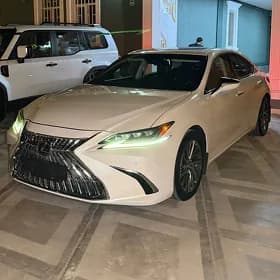 Lexus ES 350 2019