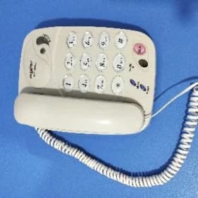 Telefon Damasny