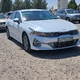 Kia K5 2023