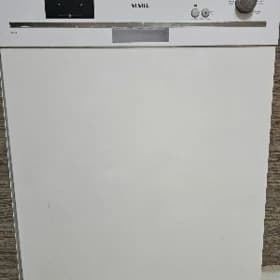 VESTEL PASUDA YUWYAN MASYN