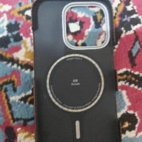Iphone 16 pro pitaka