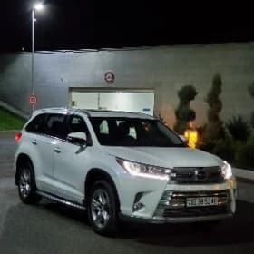 Toyota Highlander 2017