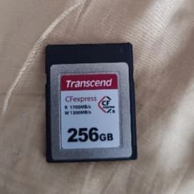 CF express 820 256 GB