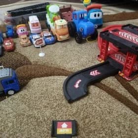 Игрушки