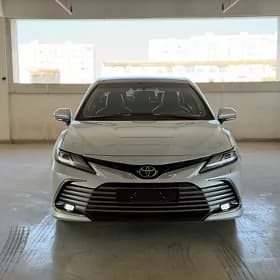 Toyota Camry 2022