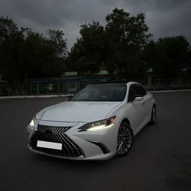 Lexus ES 350 2024