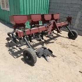 MTZ 82 2013