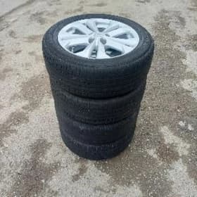 17 lik NISSAN