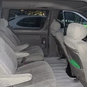 Toyota Sienna 2000