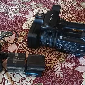 Sony 100