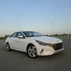 Hyundai Elantra 2021