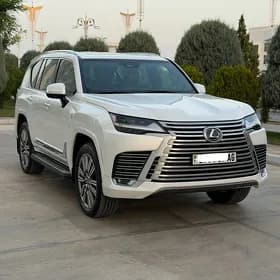 Lexus LX 600 2025