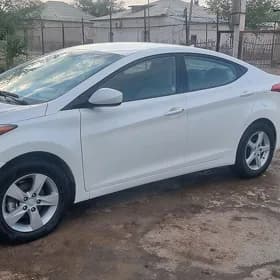 Hyundai Elantra 2013