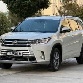 Toyota Highlander 2018