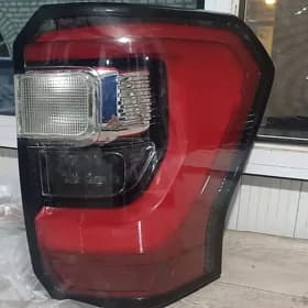 Sag tarap LED stopnik