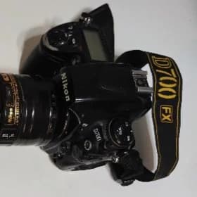 NIKON D700 24-70