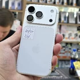 IPHONE 17 PRO 🔋98% kredit