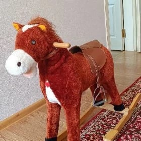 лошадь качалка