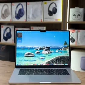 MacBook Air 15 M2 8/256 Silver
