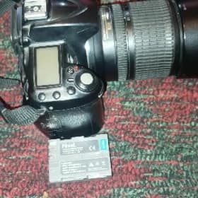 D90