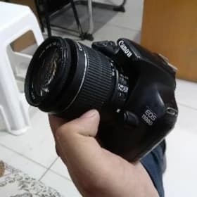 canon eos 1100d